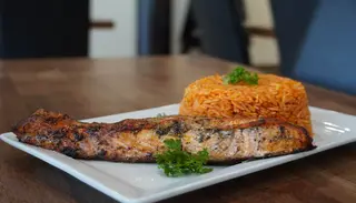 Fusion Vibes Kitchen + Lounge, caribbean restaurant, Richardson