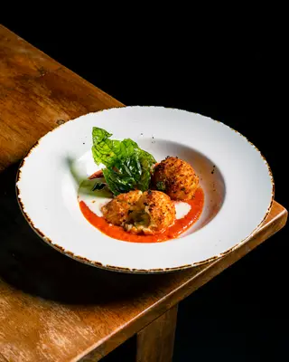 Molo, italian restaurant, Newport Beach