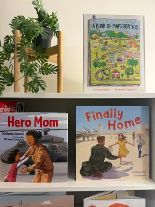 Stop and Grow, bookstore, Coronado
