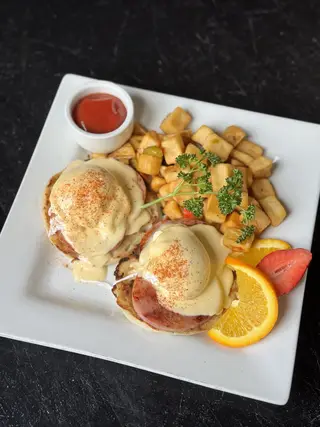 Chelsea Corner, sports bar, Dallas