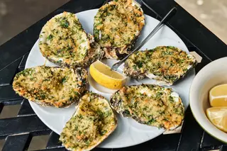 S and D Oyster Company, seafood restaurant, Dallas