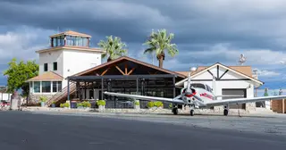 Maniac-Mikes Cafe, american restaurant, Upland
