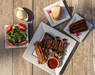 JR's Barbeque, barbecue restaurant, Culver City