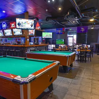TNT Sports Page, sports bar, Dallas