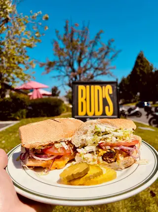 Bud's Louisiana Cafe, cajun and creole restaurant, San Diego