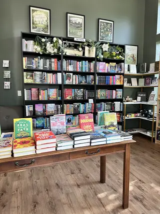 A House With Books, bookstore, Keller