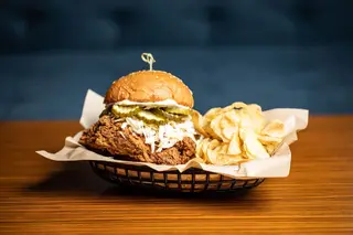 Roy G's, bar and grill restaurant, Dallas