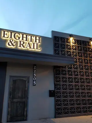 Eighth & Rail, pub, Santa Clarita