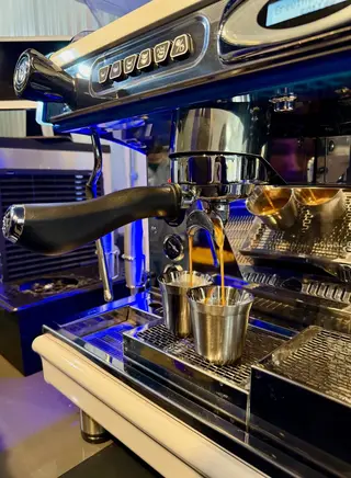 Bear & Kono's Coffee Shop, coffee shop, San Bernardino
