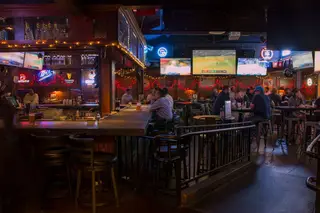 BIGS Fullerton, sports bar, Fullerton