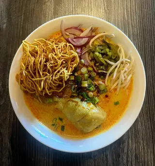 Thai Family Sisters Restaurant, thai restaurant, Upland