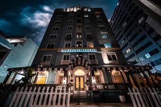 Santa Monica Ghosts: Ghost Tours & Haunted Pub Crawls, tour operator, Santa Monica