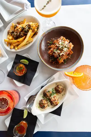 Pesca Coastal Classics and Boozy Cocktails, seafood restaurant, Dallas