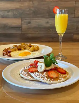 Continental Kitchen, american restaurant, Beverly Hills