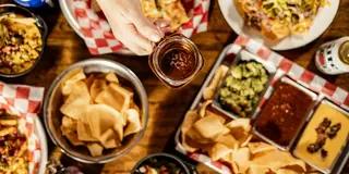 The Nodding Donkey, sports bar, Dallas