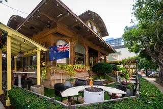 Queenstown Public House, gastropub, San Diego