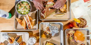 Maple Landing, bar and grill restaurant, Dallas