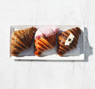 Paris En Rose Bakery & Cafe, bakery, Del Mar