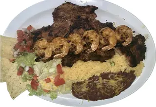 Pupuseria Y Taqueria Lopez, salvadoran restaurant, Cedar Hill