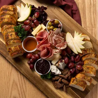 San Elijo Vine & Tap, gastropub, San Marcos