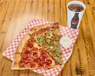 LaRocco's Pizzeria, pizza restaurant, Los Angeles