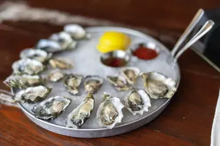 Crooked Gaff Kitchen, seafood restaurant, Whittier