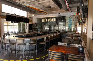 White Rock Alehouse & Brewery, brewery, Dallas