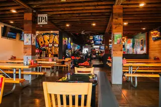 Fat Joe's O'side, sports bar, Oceanside