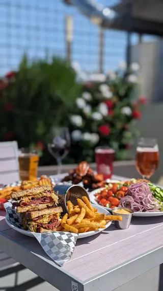 Pocock Brewing Public House - Rooftop Restaurant & Bar, gastropub, Santa Clarita