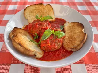 Bruno's Italian Restaurant, italian restaurant, Santa Monica