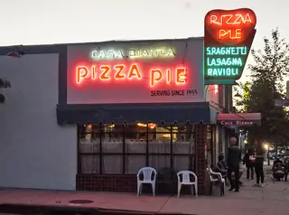 Casa Bianca Pizza Pie, pizza restaurant, Los Angeles