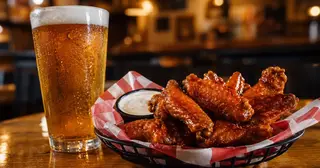 The Canyon Sports Pub & Grill, sports bar, Chula Vista