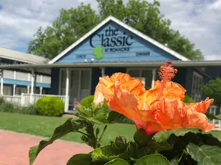 The Classic Cafe Of Southlake, restaurant, Southlake