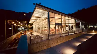 Izola, bakery, San Diego
