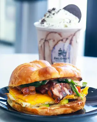 Salomay: Coffee & Crepes, pancake house, McKinney