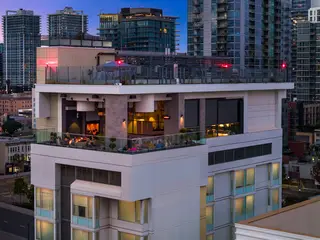 The Nolen Rooftop, cocktail bar, San Diego
