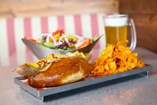 Samson's Gourmet Hot Dogs, hot dog restaurant, Dallas