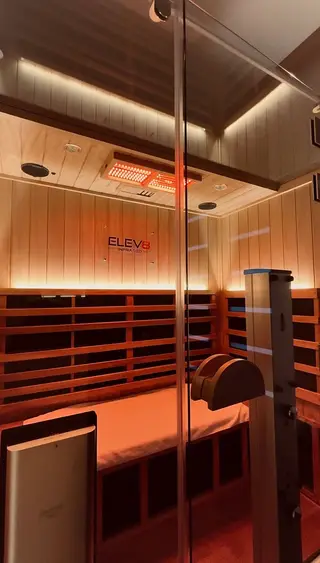 Elev8 Infrared, health spa, Los Angeles
