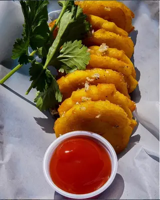 The Doughminican, dominican restaurant, McKinney