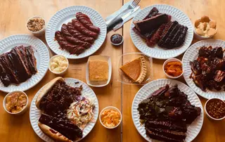 Twins Smokehouse BBQ, barbecue restaurant, Long Beach