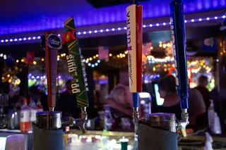 G. Willickers Pub, karaoke venue, Arlington