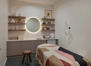 Cheeks and Co, spa, Pasadena